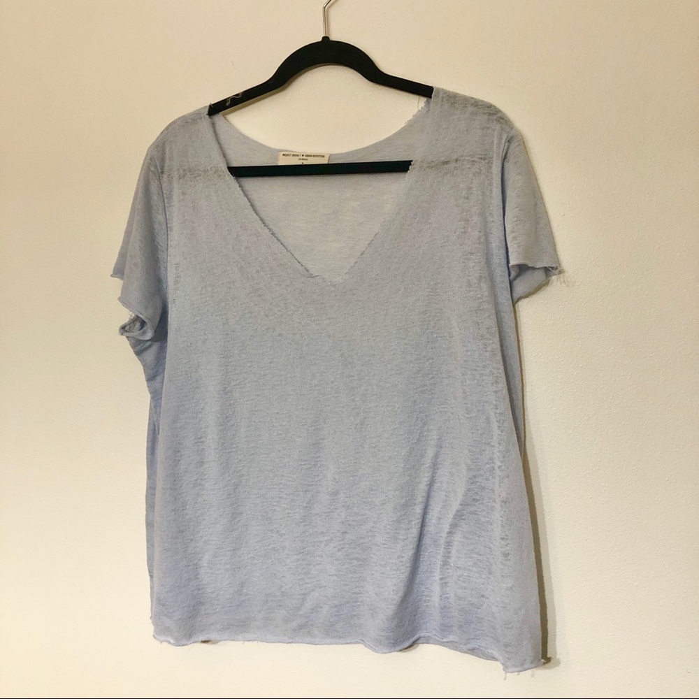 UO Sheer Seamless V-neck Tee